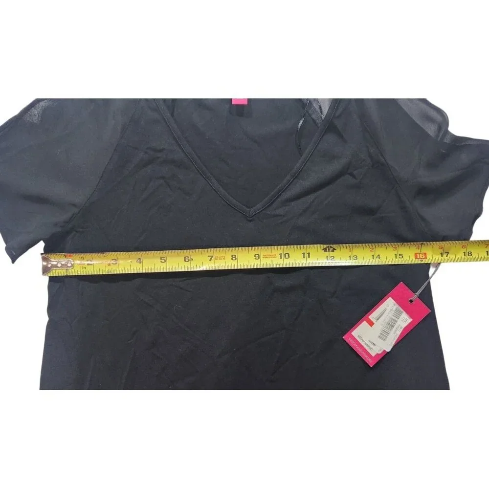 Vince Camuto Black Top With Sheer Slit‎ Short Sleeves Size XS